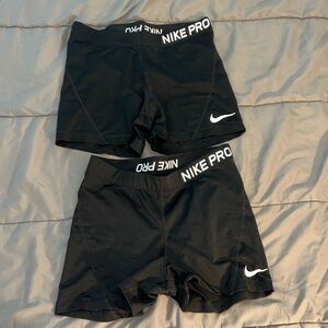 Nikes Pros - 2 Pairs
